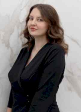 Антонова (Верхотурцева) Анна Владимировна